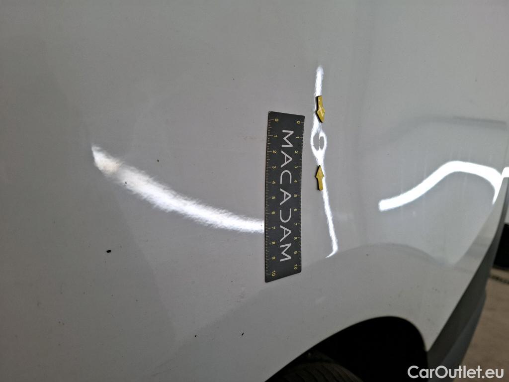  Renault  Trafic  Furgon L2H2 1200 Confort 1.6 dCi 125CV BVM6 E6 #31