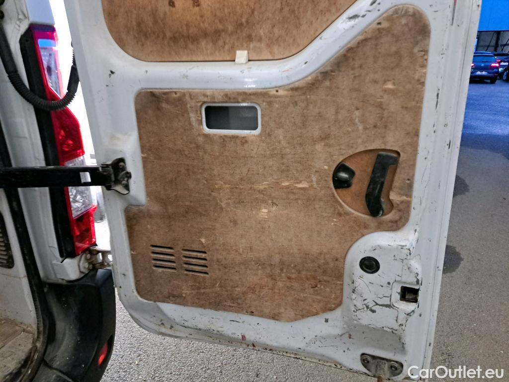  Renault  Master  Fourgon L2H2 3 3 Grand Confort dCi 135CV BVM6 E6dT #42