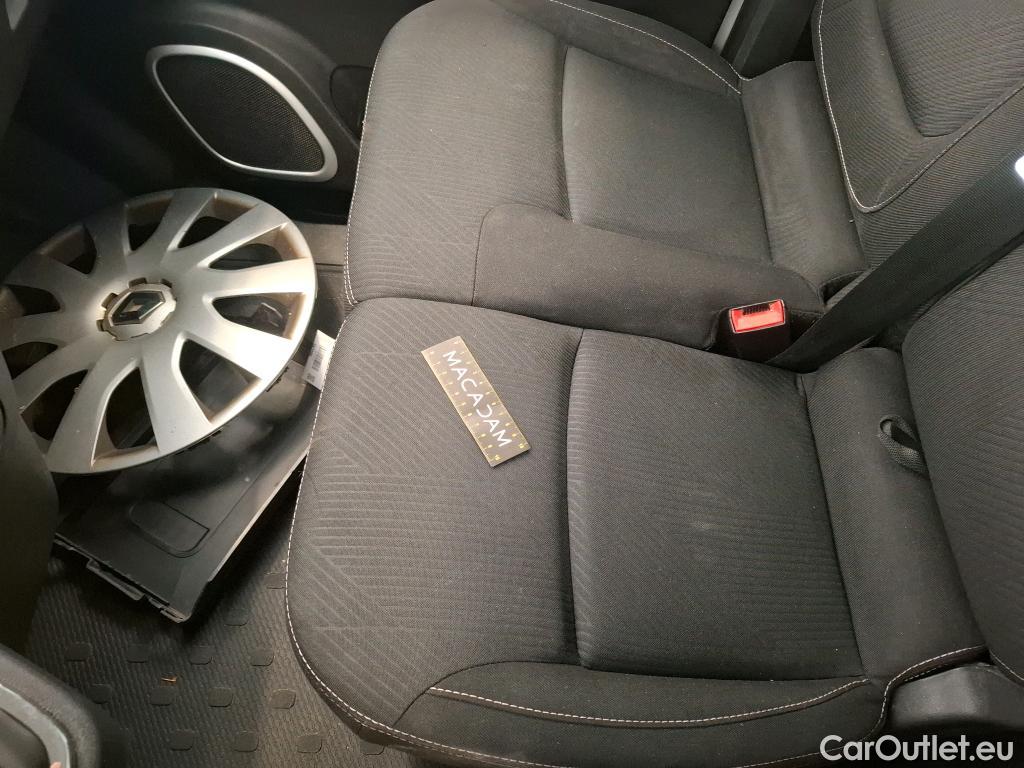  Renault  Trafic  III Fourgon L2H1 1200 Confort 1.6 dCi 120CV BVM6 E6 #45
