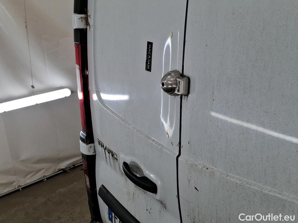  Renault  Trafic  III Fourgon L2H1 1200 Confort 1.6 dCi 120CV BVM6 E6 #6