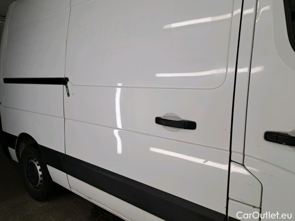 Renault  Master  Fourgon L2H2 3 3 Grand Confort dCi 135CV BVM6 E6dT #16
