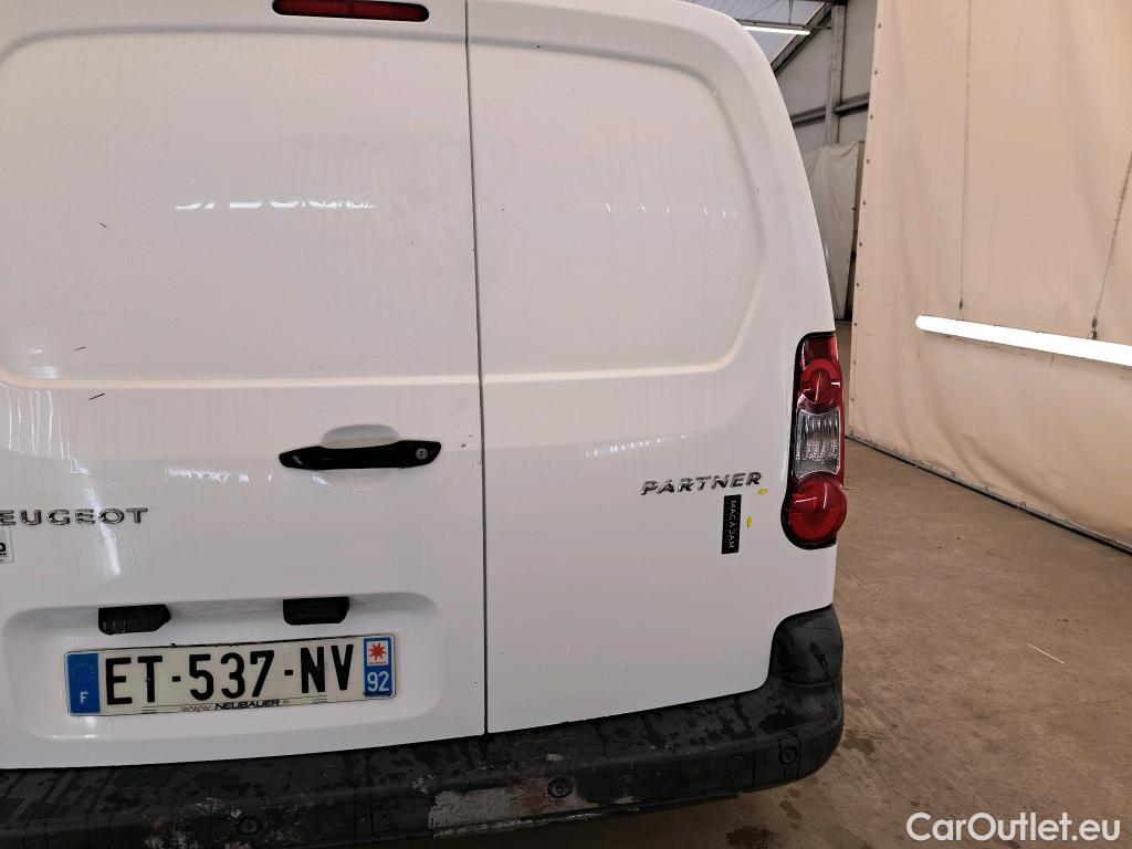  Peugeot  Partner PEUGEOT  VU 4p Fourgonnette 1.6 BLUEHDI 75 STANDARD PREMIUM PACK #13