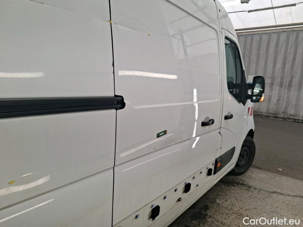  Nissan  NV400 NISSAN  VU 4p Fourgon L3H2 2.3 DCI TT 165 S/S 3500 Business #13