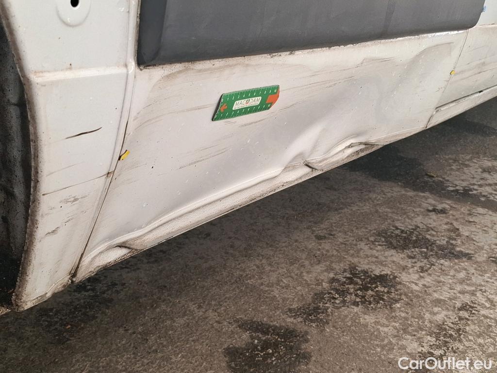  Nissan  NV400 NISSAN  VU 4p Fourgon L3H2 2.3 DCI TT 165 S/S 3500 Business #3