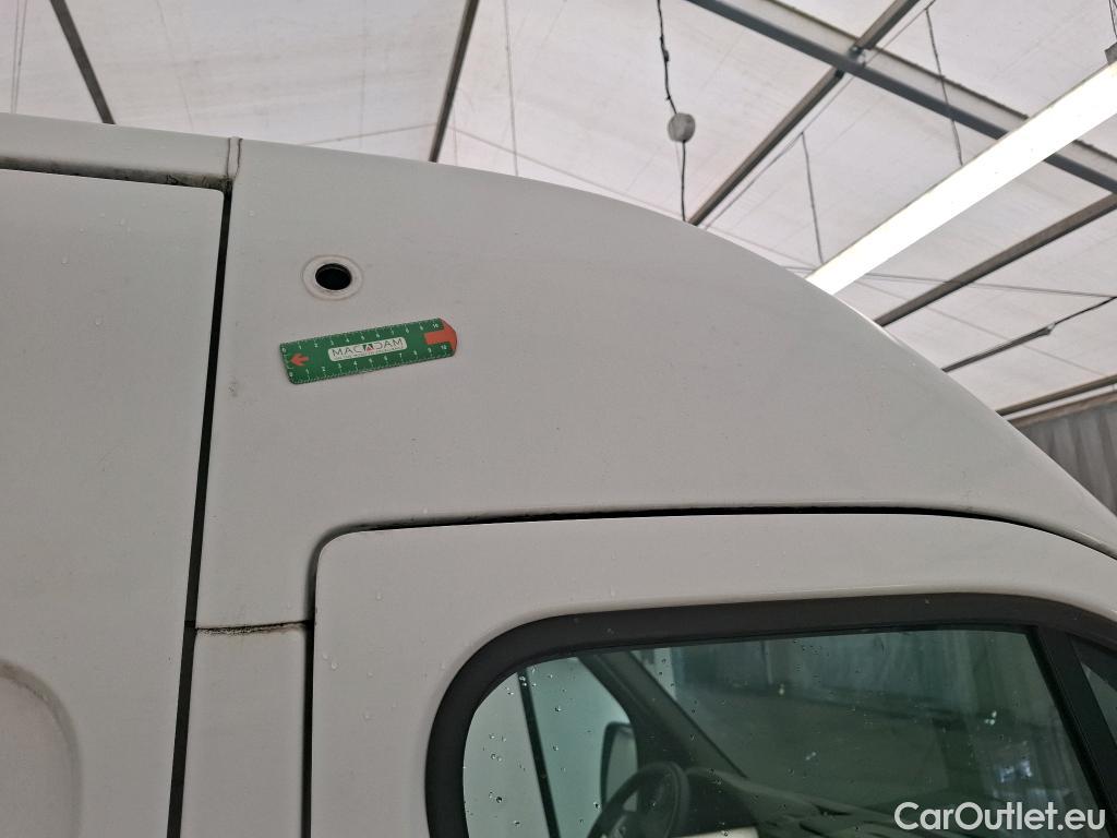  Nissan  NV400 NISSAN  VU 4p Fourgon L3H2 2.3 DCI TT 165 S/S 3500 Business #37
