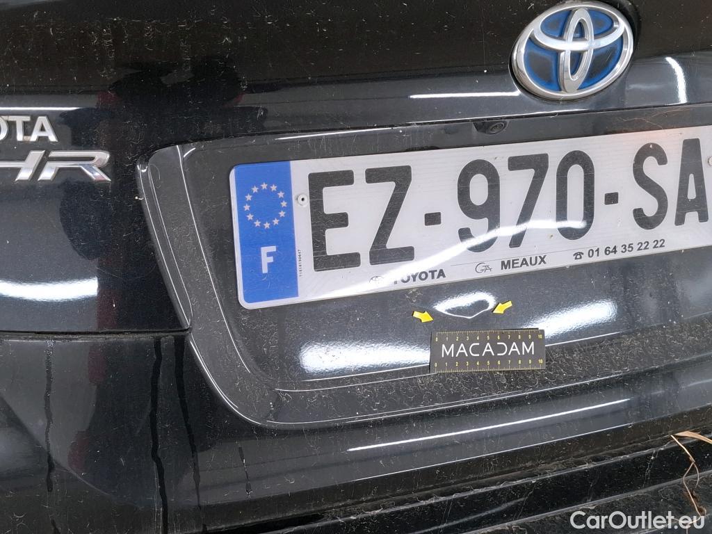  Toyota  C-HR TOYOTA C HR 5p Berline 1 8 HYBRIDE 122 DYNAMIC #2