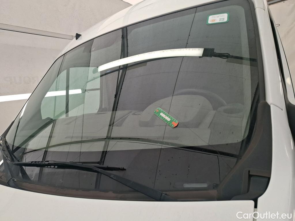  Nissan  NV400 NISSAN  VU 4p Fourgon L3H2 2.3 DCI TT 165 S/S 3500 Business #50