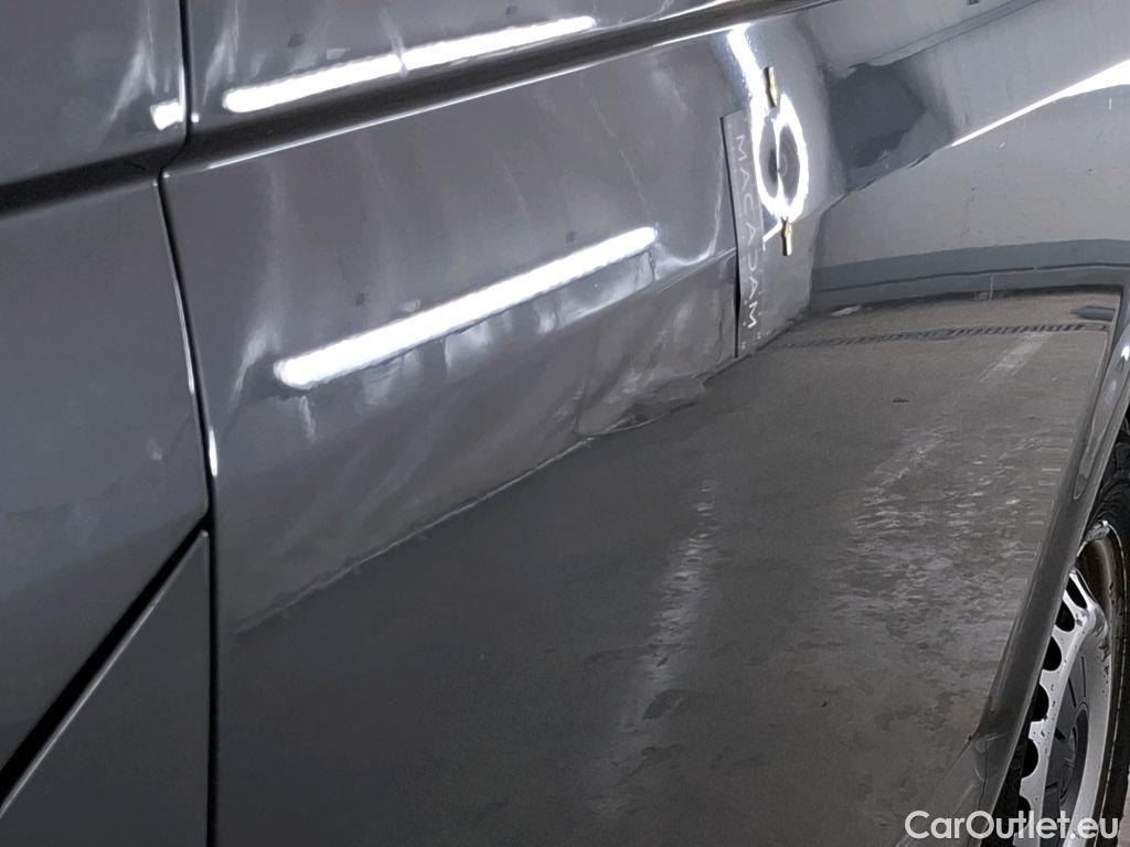  Volkswagen  Transporter T6  Fourgon 2.0 TDI 150CV BVM6 E6 #2