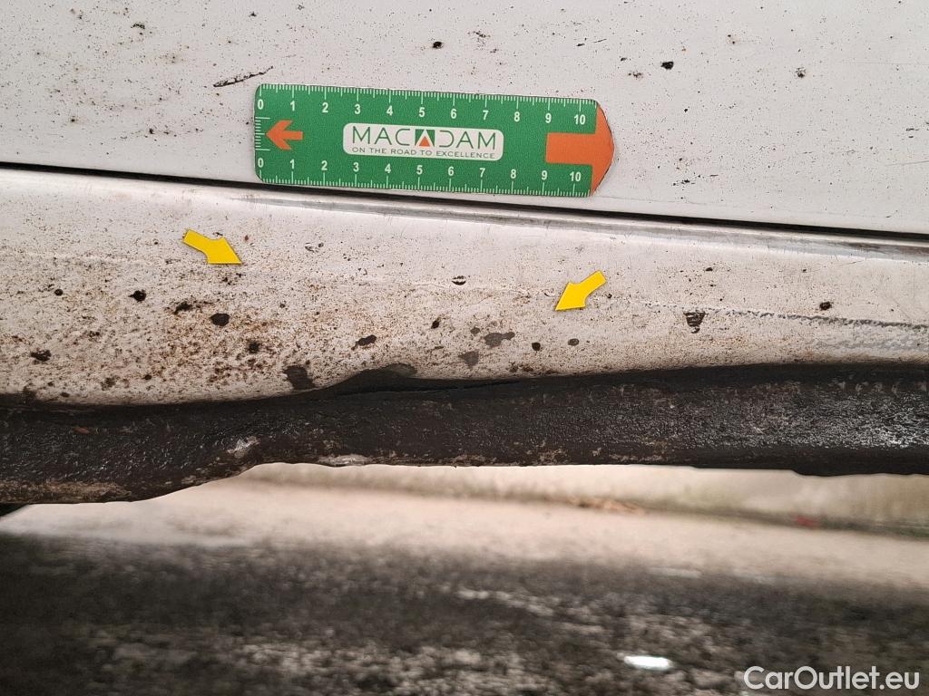  Nissan  NV400 NISSAN  VU 4p Fourgon L3H2 2.3 DCI TT 165 S/S 3500 Business #45
