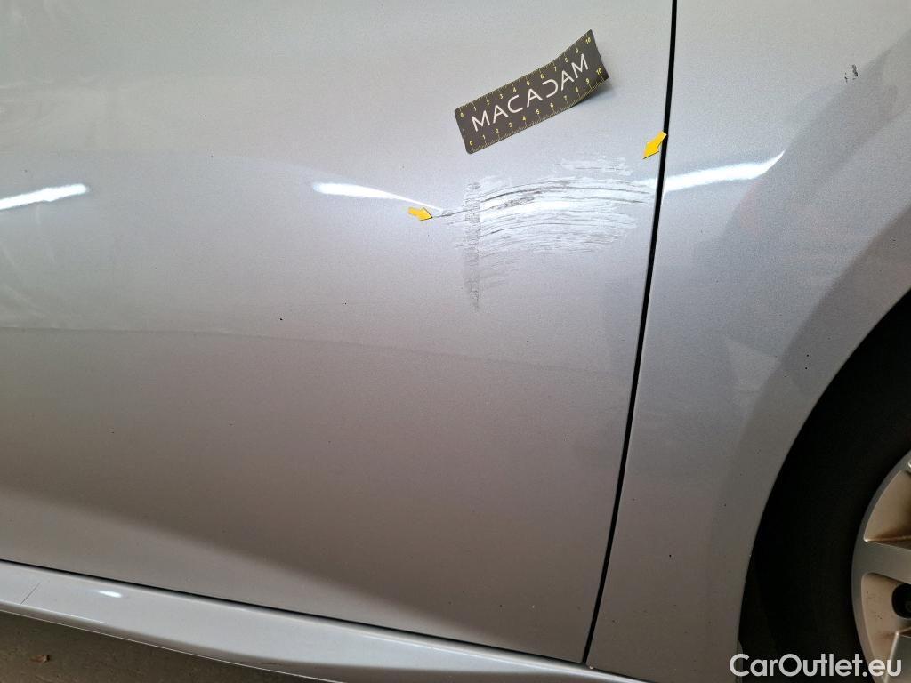  Peugeot  208  Premium 1.5 HDi 100CV BVM6 E6d #2