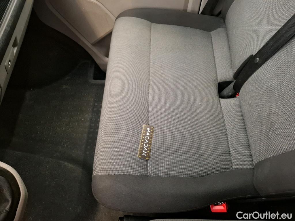  Volkswagen  Transporter T6  Fourgon 2.0 TDI 150CV BVM6 E6 #50