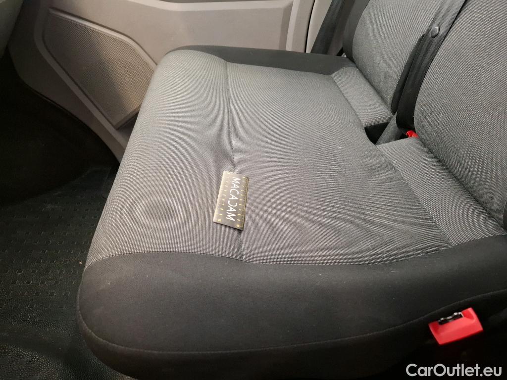  Volkswagen  Transporter T6  Fourgon 2.0 TDI 150CV BVM6 E6 #51