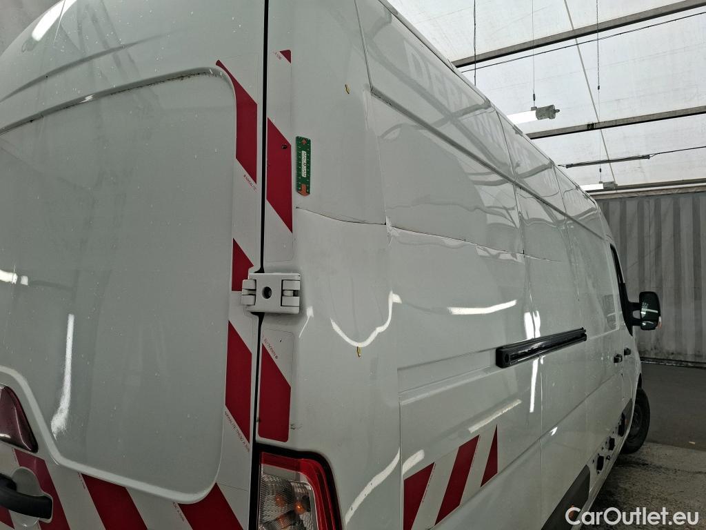  Nissan  NV400 NISSAN  VU 4p Fourgon L3H2 2.3 DCI TT 165 S/S 3500 Business #28