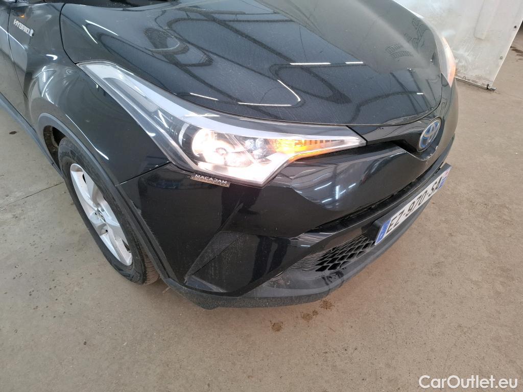  Toyota  C-HR TOYOTA C HR 5p Berline 1 8 HYBRIDE 122 DYNAMIC #6