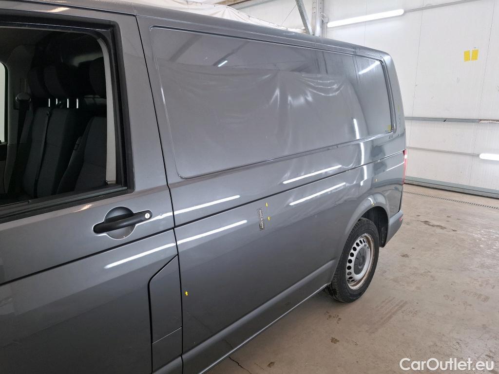  Volkswagen  Transporter T6  Fourgon 2.0 TDI 150CV BVM6 E6 #1