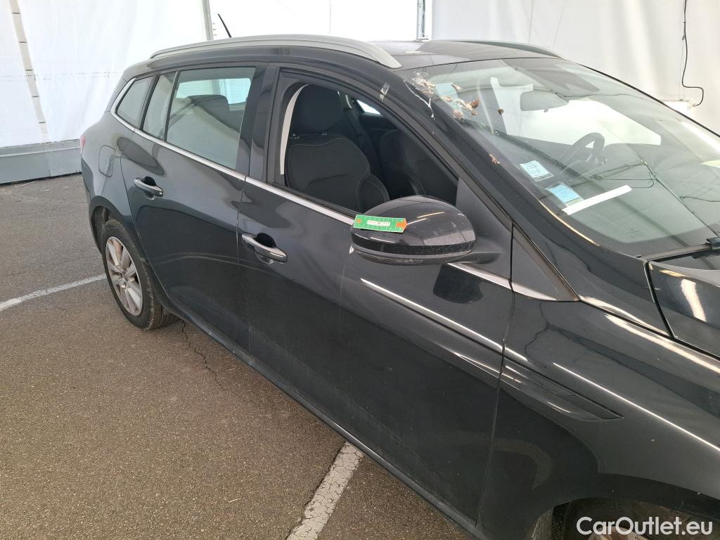  Renault  Megane  IV Grandtour Business 1.5 dCi 115CV BVA7 E6d #38