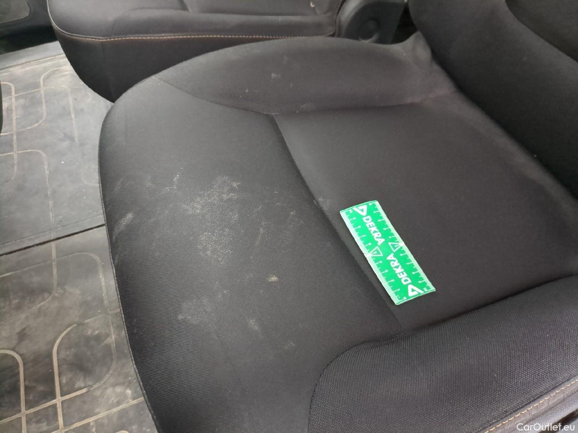 Renault  Trafic RENAULT  4p Combi Life L2 dCi 120 S&S - 18 - 8 places #10