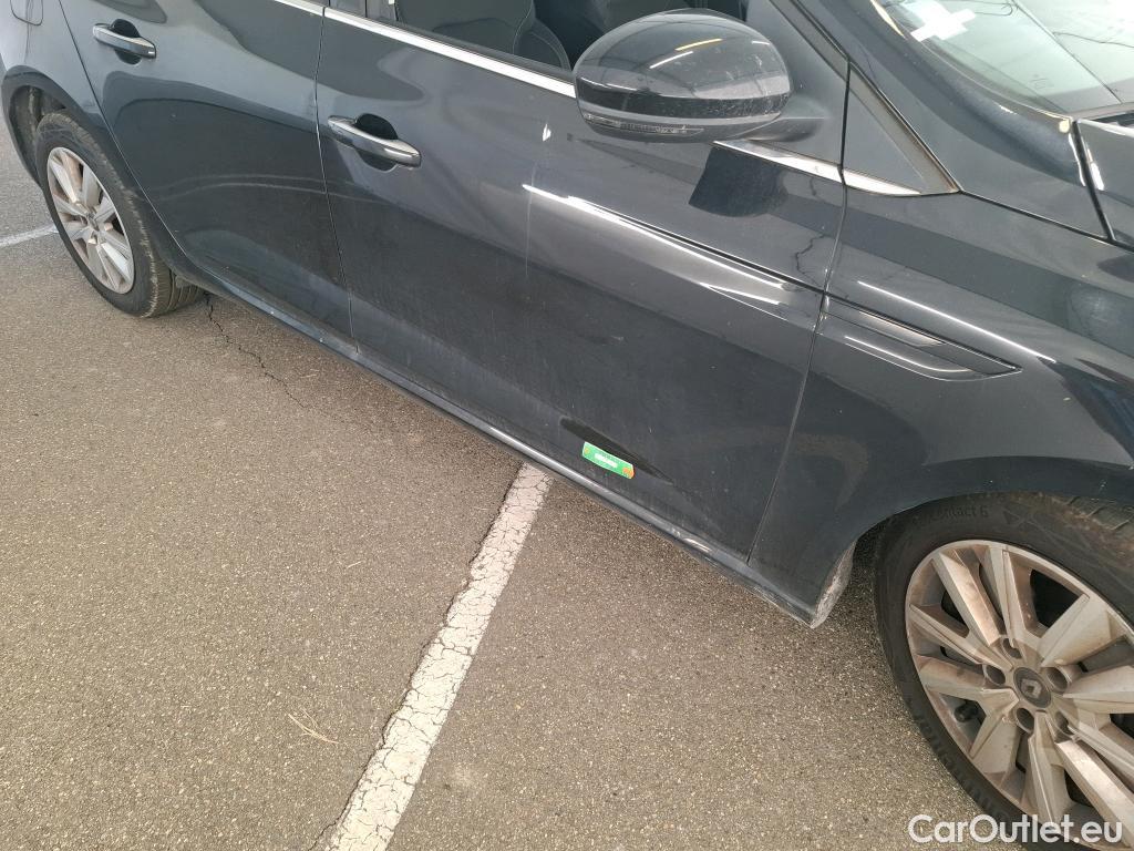  Renault  Megane  IV Grandtour Business 1.5 dCi 115CV BVA7 E6d #40
