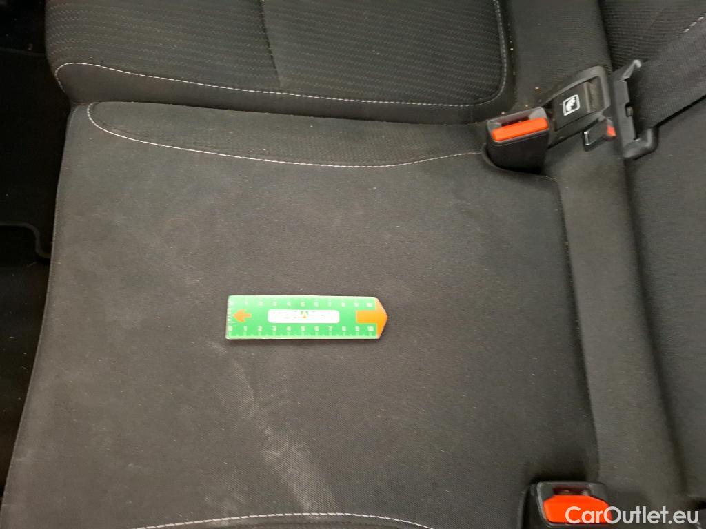  Renault  Megane  IV Grandtour Business 1.5 dCi 115CV BVA7 E6d #34