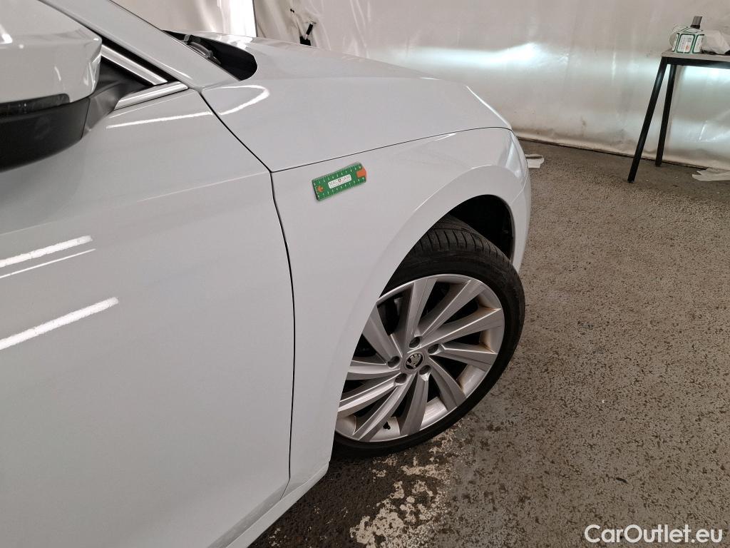  Skoda  Octavia  Break Style 2.0 TDI 150CV BVA7 E6d #9