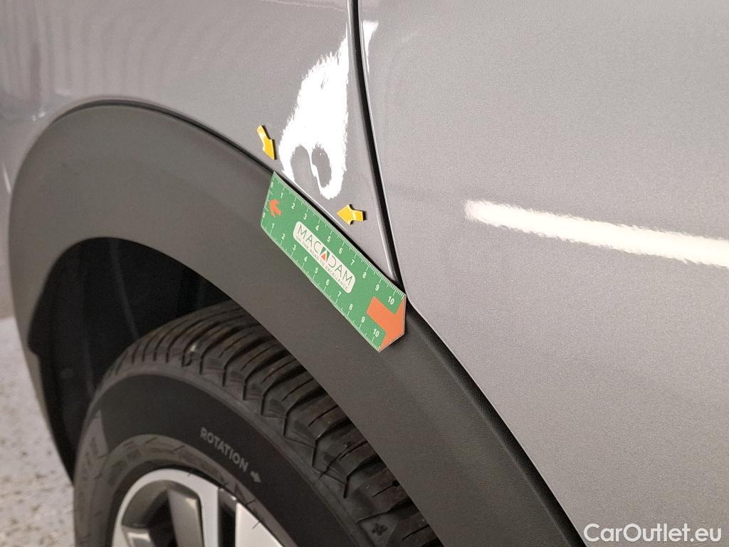  Peugeot  3008  Allure Pack 1.5 HDi 130CV BVA8 E6d #2