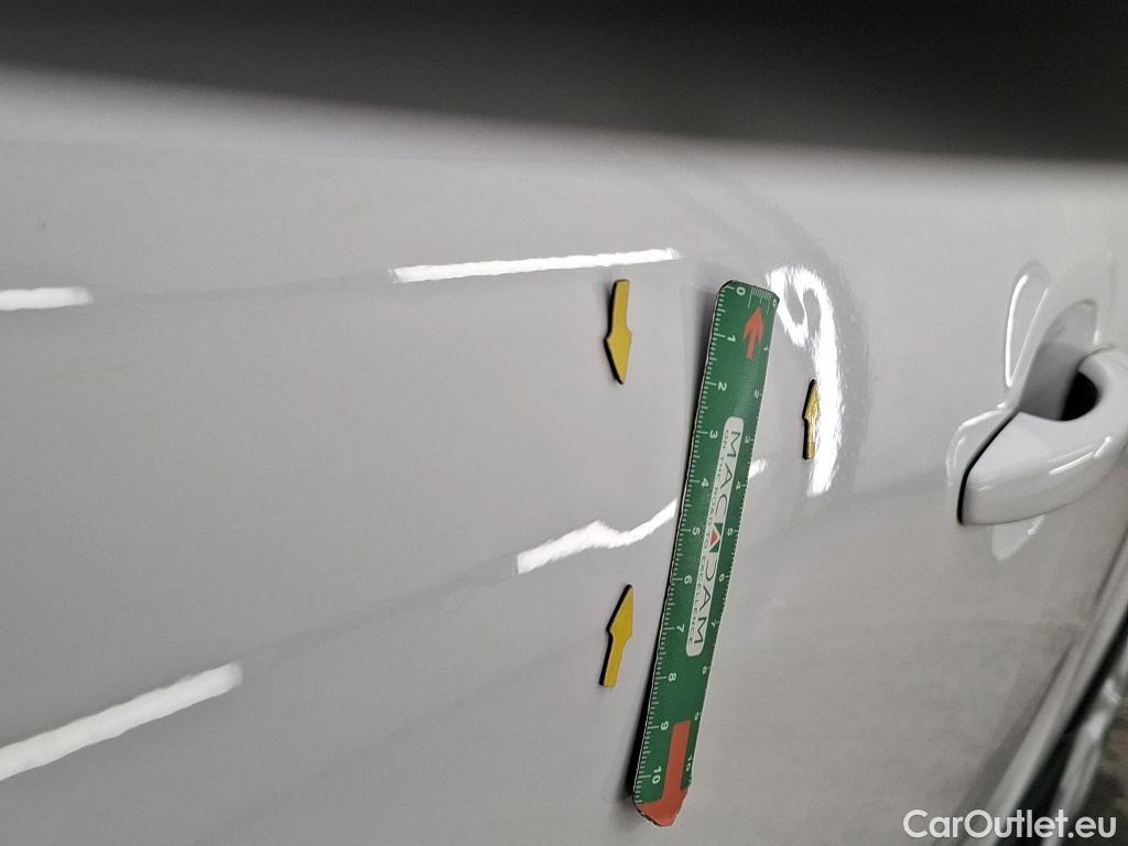  Citroen  C3 CITROEN  / 2020 / 5P / Berline BlueHDi 100 S&S BVM Feel Business #27