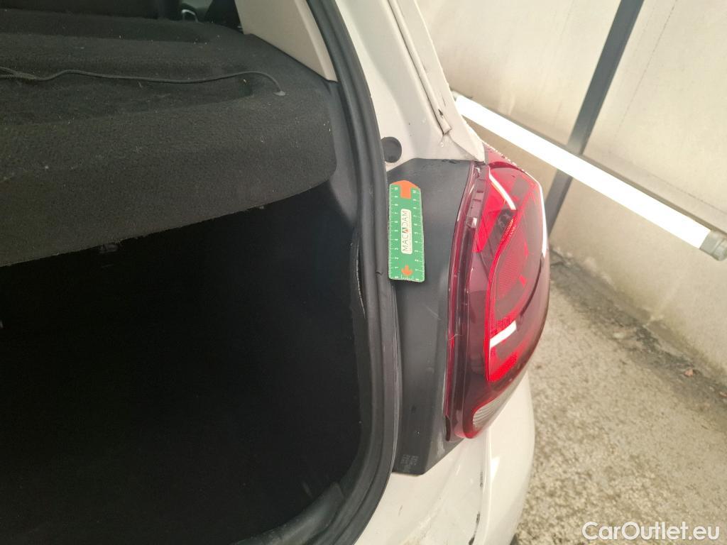  Citroen  C3 CITROEN  / 2020 / 5P / Berline BlueHDi 100 S&S BVM Feel Business #12
