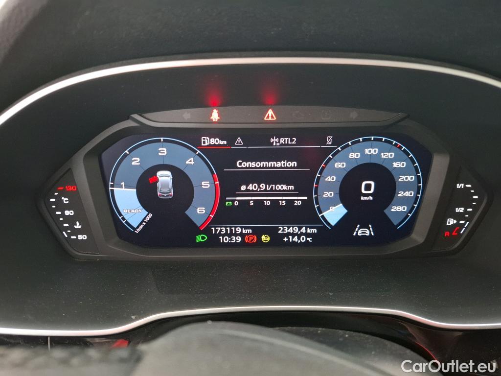  Audi  Q3 AUDI  / 2018 / 5P / SUV 35 TDI 150 #16