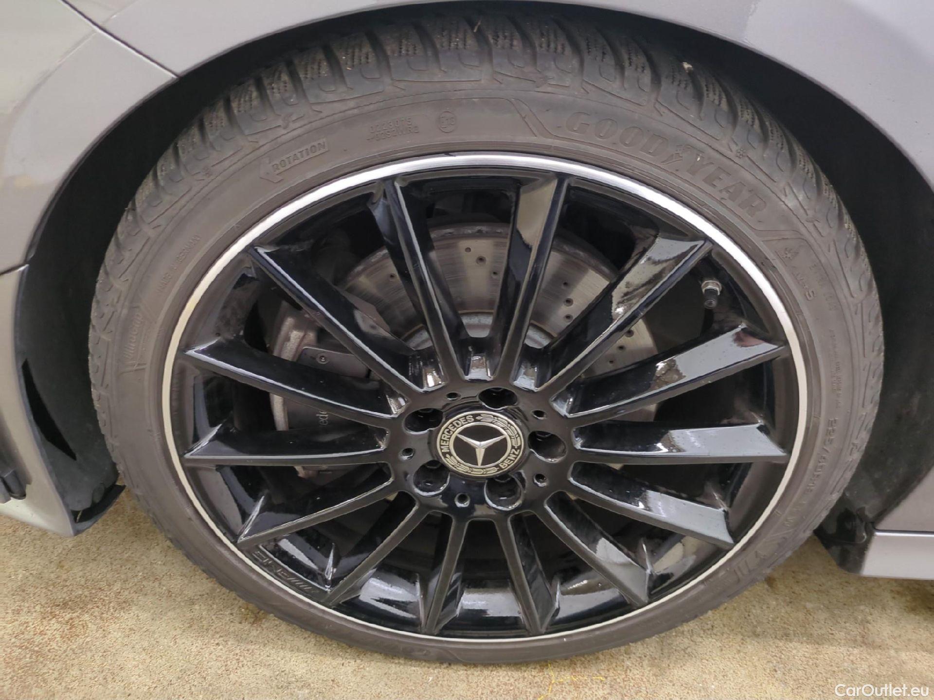  Mercedes  CLA-Klasse MERCEDES-BENZ CLA Shooting Brake / 2019 / 5P / Break CLA 200 d AMG Line BA8 #6