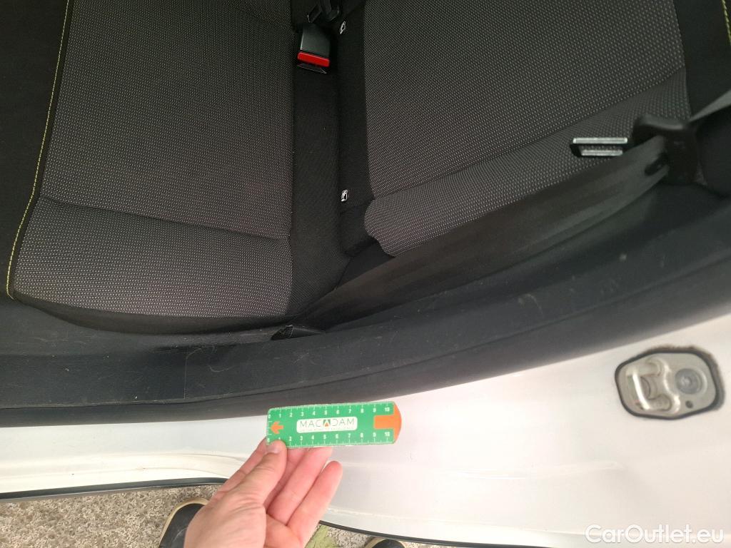  Citroen  C3 CITROEN  / 2020 / 5P / Berline BlueHDi 100 S&S BVM Feel Business #17