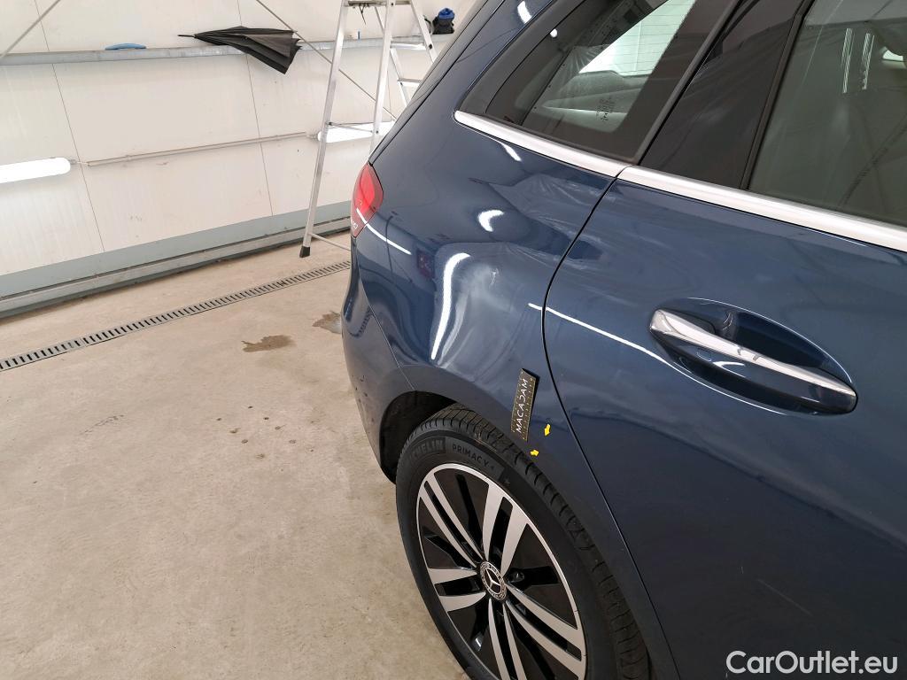  Mercedes  B-Klasse MERCEDES-BENZ Classe B / 2019 / 5P / monospace B 180 d Business Line #11