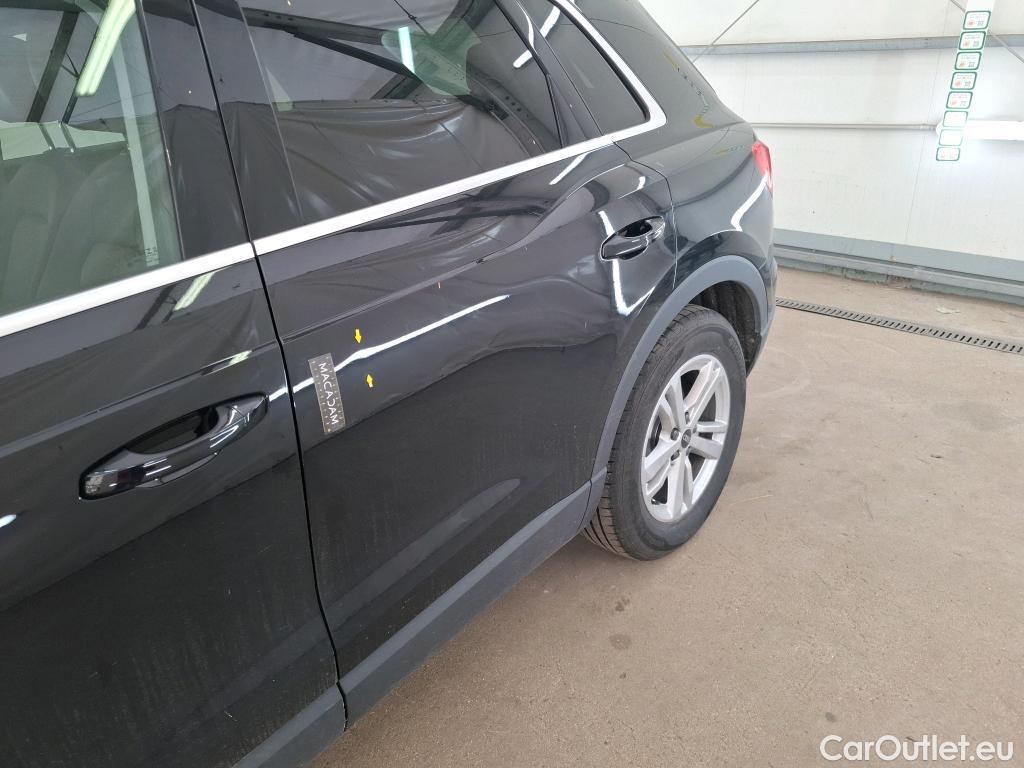  Audi  Q3 AUDI  / 2018 / 5P / SUV 35 TDI 150 #10