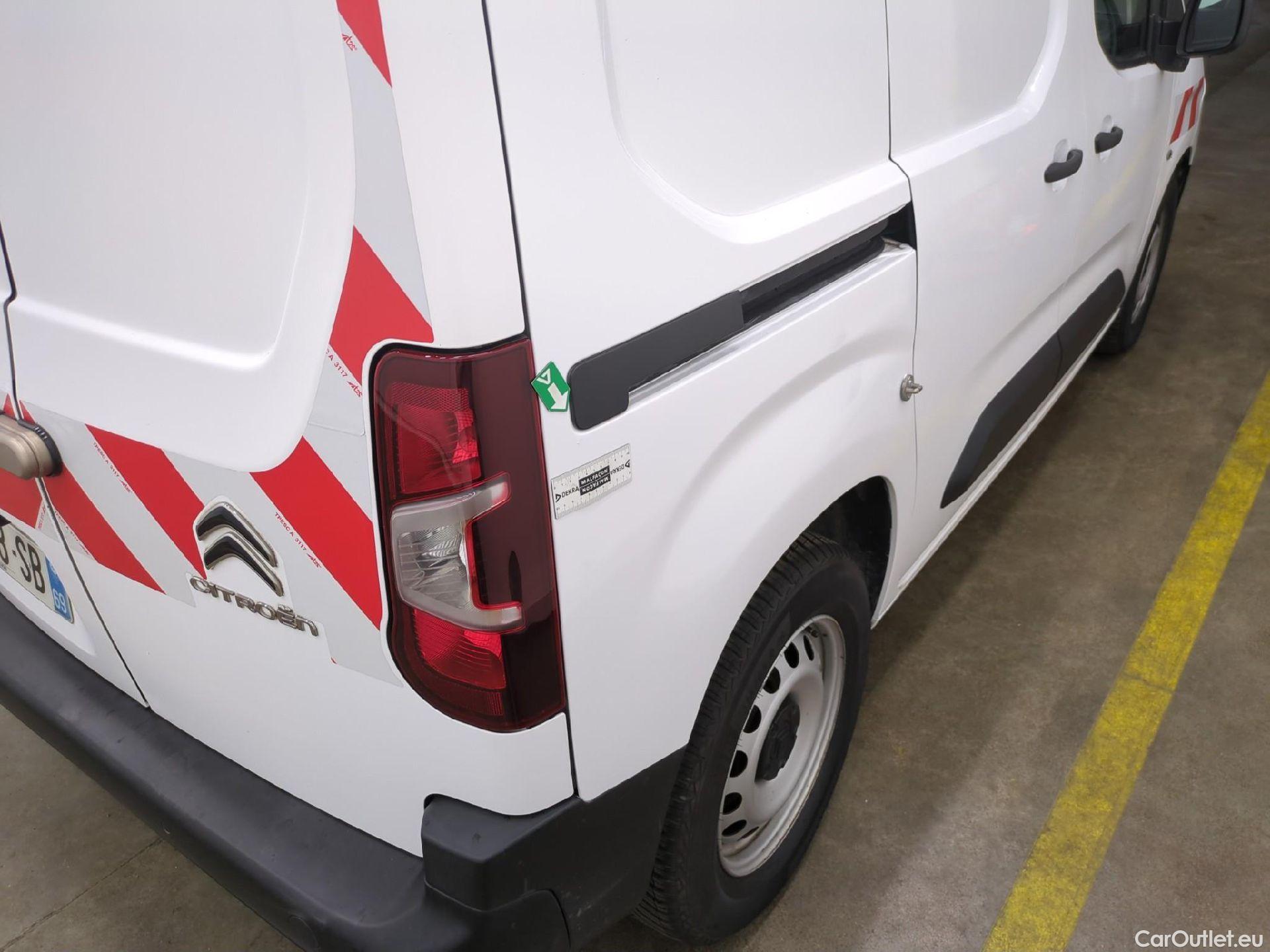  Citroen  Berlingo  Fourgon Worker M 1000 1.2 PureTech 130CV BVA8 E6d #9
