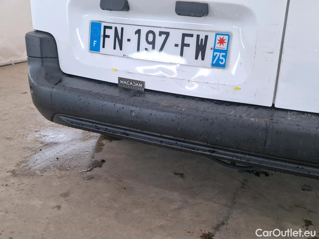  Citroen  Berlingo  Fourgon Club XL 950 1.5 BlueHDi 100CV BVM5 E6dT #24