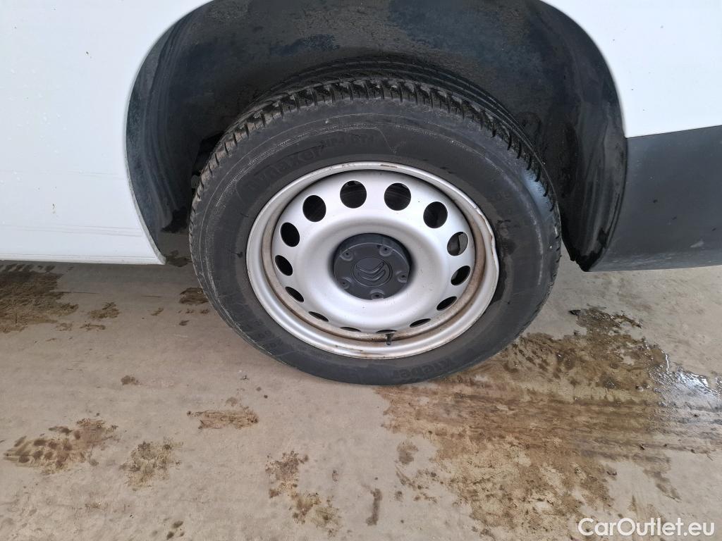  Citroen  Berlingo  Fourgon Club XL 950 1.5 BlueHDi 100CV BVM5 E6dT #45