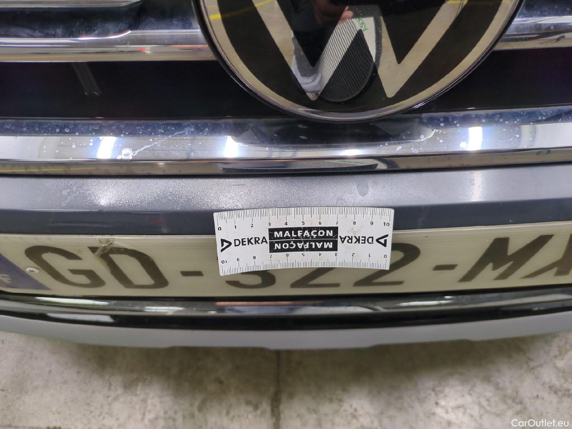  Volkswagen  Tiguan VOLKSWAGEN  / 2020 / 5P / SUV 2.0 TDI 150 DSG7 Elegance #14