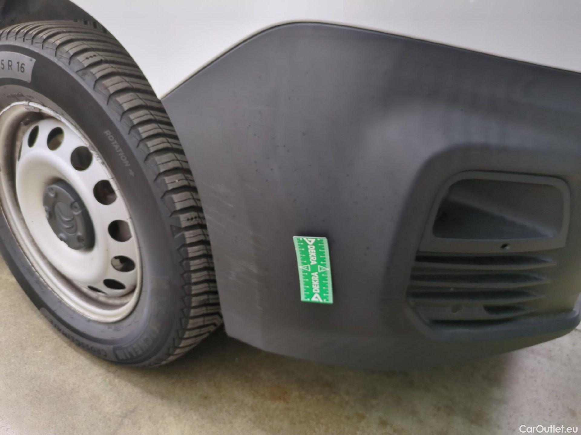  Citroen  Berlingo  Fourgon Worker M 1000 1.2 PureTech 130CV BVA8 E6d #12