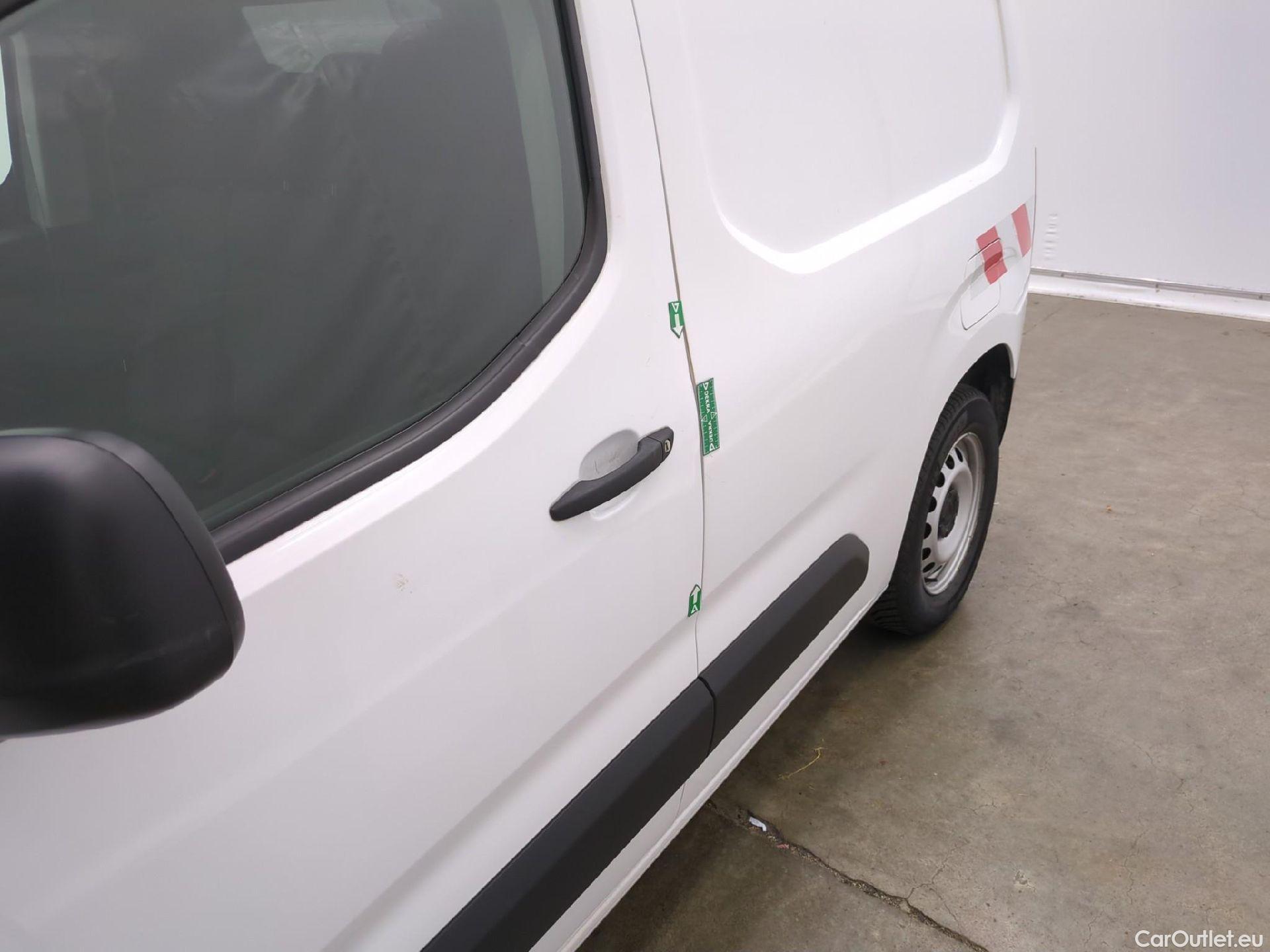  Citroen  Berlingo  Fourgon Worker M 1000 1.2 PureTech 130CV BVA8 E6d #15