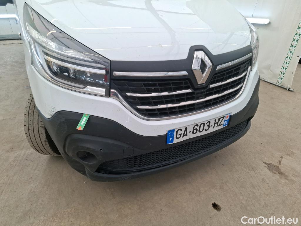  Renault  Trafic RENAULT  VU 4p Fourgon FG GCF L2H1 1300 dCi 120 #36