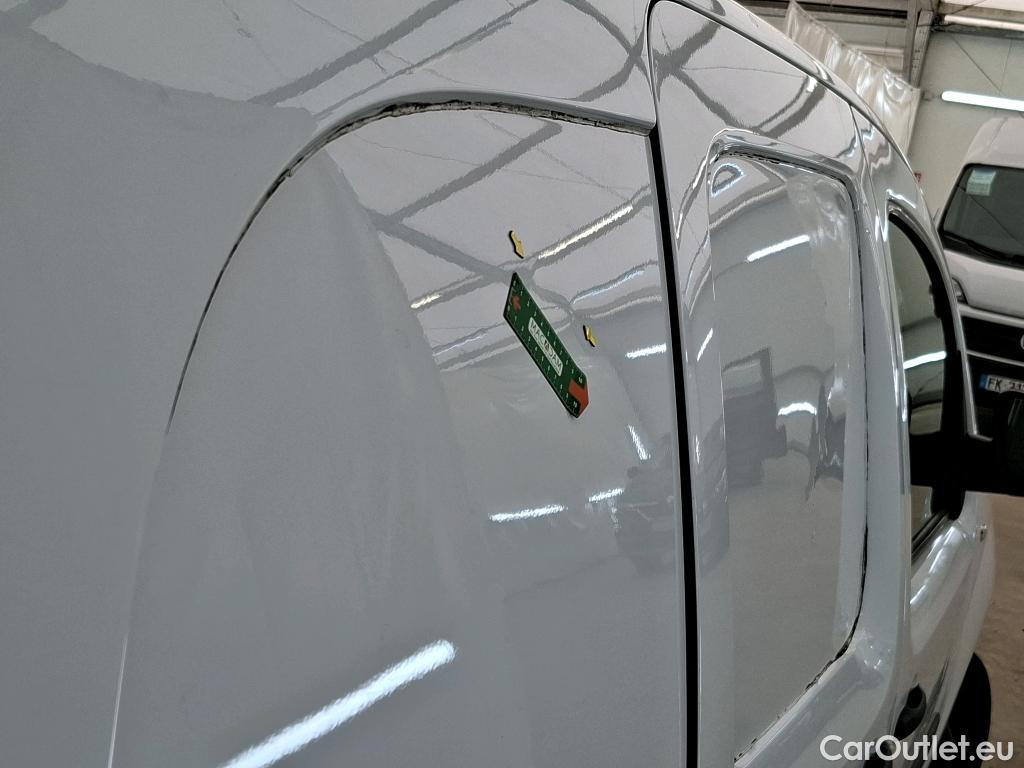  Renault  Kangoo  II Express Extra (Série Spéciale) 1.5 dCi 95CV BVM6 E6dT #38