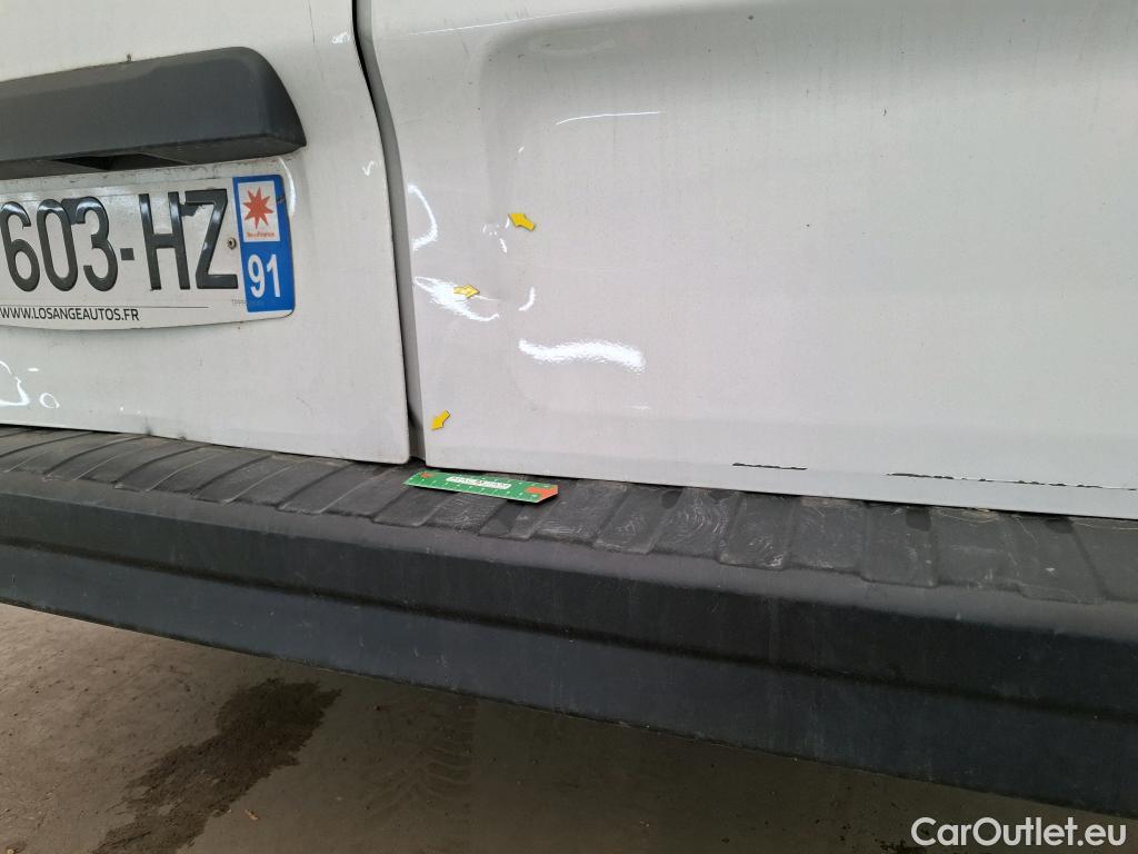 Renault  Trafic RENAULT  VU 4p Fourgon FG GCF L2H1 1300 dCi 120 #18