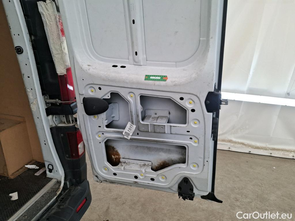  Renault  Trafic RENAULT  VU 4p Fourgon FG GCF L2H1 1300 dCi 120 #110