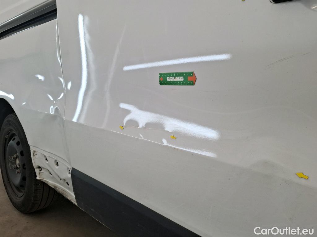  Renault  Trafic RENAULT  VU 4p Fourgon FG GCF L2H1 1300 dCi 120 #58