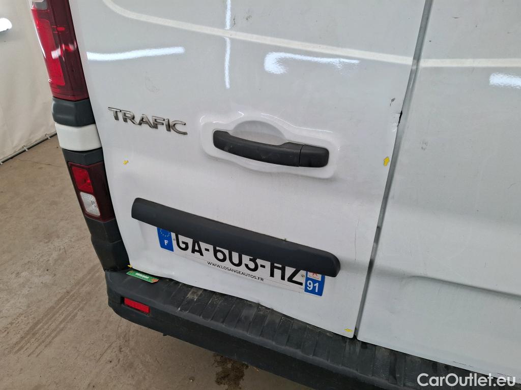  Renault  Trafic RENAULT  VU 4p Fourgon FG GCF L2H1 1300 dCi 120 #10