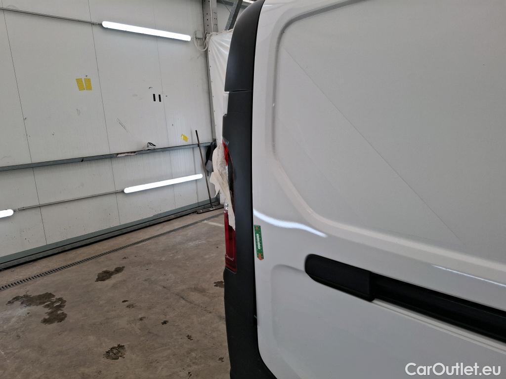  Renault  Trafic RENAULT  VU 4p Fourgon FG GCF L2H1 1300 dCi 120 #126