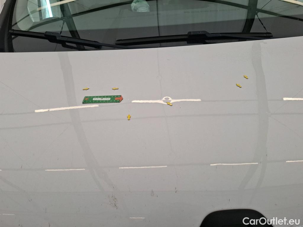  Renault  Trafic RENAULT  VU 4p Fourgon FG GCF L2H1 1300 dCi 120 #46