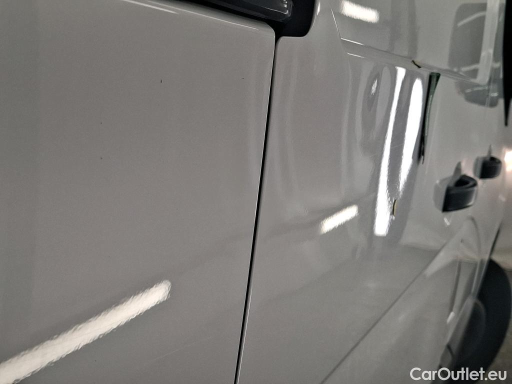  Renault  Master  III Fourgon L1H1 3 3 Grand Confort 2.3 dCi 130CV BVM6 E6 #9