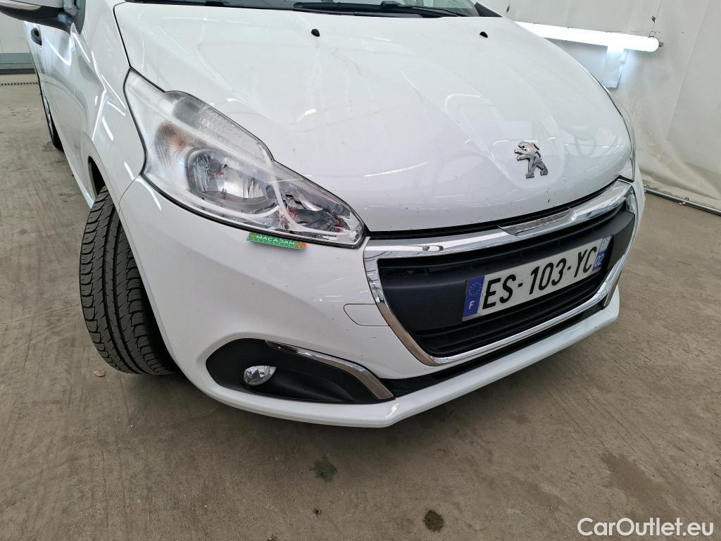  Peugeot  208  Affaire Premium 1.2 PureTech 80CV BVM5 E6 #17