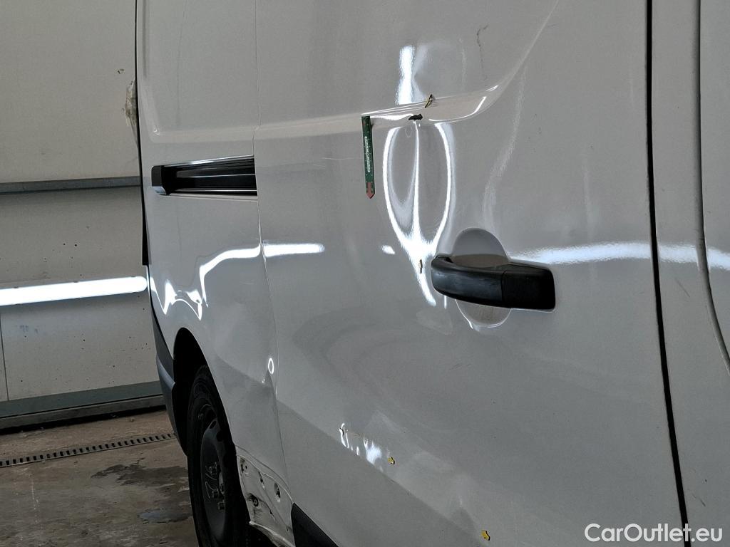  Renault  Trafic RENAULT  VU 4p Fourgon FG GCF L2H1 1300 dCi 120 #57
