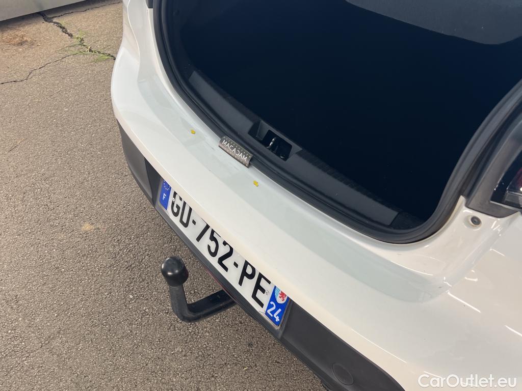  Peugeot  208  Premium 1.2 PureTech 75CV BVM5 E6d #8